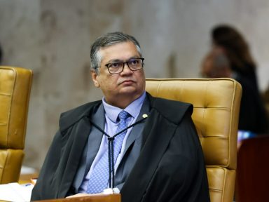 Flávio Dino suspende multa milionária contra sindicato no DF: “Violação ao direito de greve”