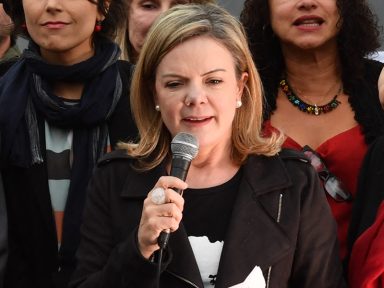 Conib, que apoia massacre em Gaza, “distorce e manipula declarações de Lula”, diz Gleisi