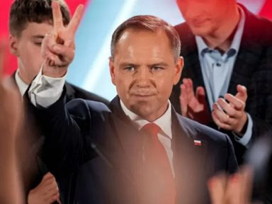 Polônia elege candidato que prometeu não enviar tropas para a Ucrânia