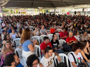 Docentes de Belo Horizonte iniciam greve contra reajuste abaixo da inflação