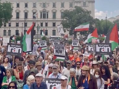 Atos em condenação ao ataque fascista de Israel ao Irã lotam as ruas de NY, Londres, Paris, Jacarta e Santiago