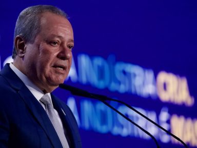 É inaceitável tarifa de energia mais cara do mundo