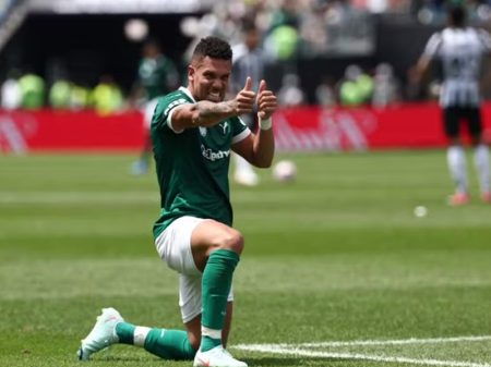 Verdão vence Glorioso e é o primeiro brasileiro nas quartas do Mundial de Clubes