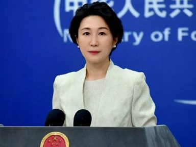 China qualifica de “abuso” tarifaço de Trump contra o Brasil