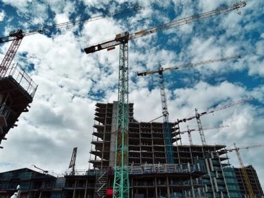 Indústria de transformação no PIB cai para 14,4%