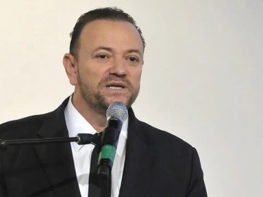 Edinho denuncia “o fascismo” de Trump ao taxar em 50% os produtos brasileiros