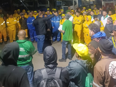 Greve na limpeza urbana: trabalhadores da Baixada Santista reivindicam aumento de 7%