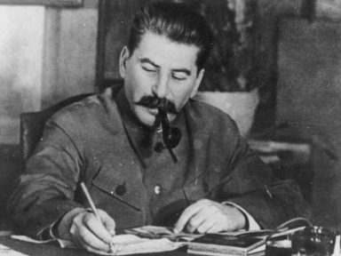 Congresso do PC russo restaura a verdade histórica sobre Stalin e repudia informe de Krushchev
