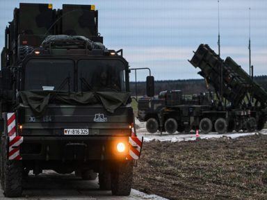 França, Itália e Hungria se negam a comprar armas dos EUA para doá-las a Kiev
