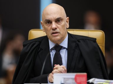 Trump acha que vai intimidar Alexandre de Moraes com sanções e bloqueio de bens