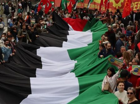 52 federações sindicais exigem “fim imediato do genocídio israelense em Gaza”