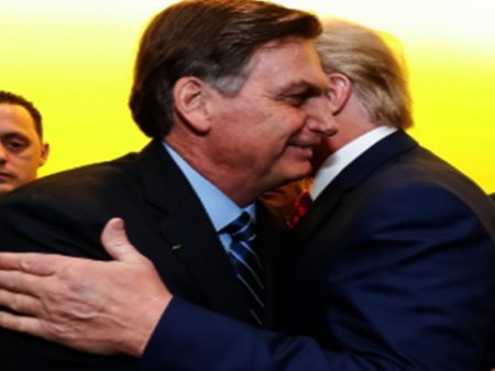 Relação carnal: “sou apaixonado pelo Trump”, diz Bolsonaro