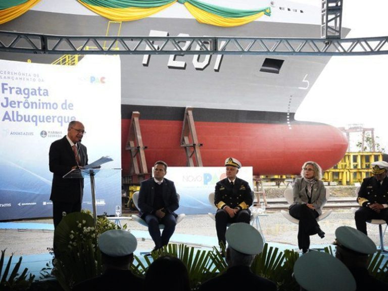 ‘Investir em soberania, na indústria naval, gera riqueza para o país’, diz Alckmin