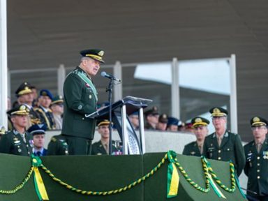 Espada de Caxias teve “um único lado: o da Pátria”, diz Exército no Dia do Soldado
