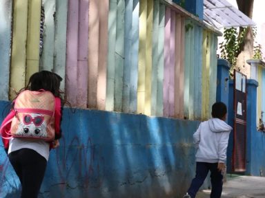 Cerca de 2,3 milhões de crianças até 3 anos estão fora da creche: entre mais pobres, 60% não têm acesso