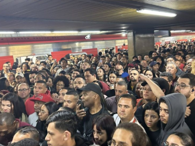 Privatização de Tarcísio: fim do serviço 710 da CPTM provoca caos e superlotação na Barra Funda