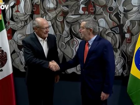Alckmin amplia relações comerciais em missão no México