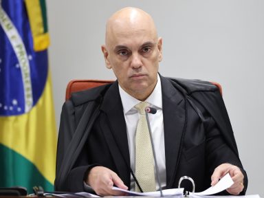 Moraes adverte bancos caso se submetam ao bloqueio imposto pela Lei Magnitsky