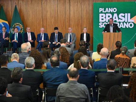 Medidas do governo contra tarifaço dão fôlego à indústria, diz presidente da CNI