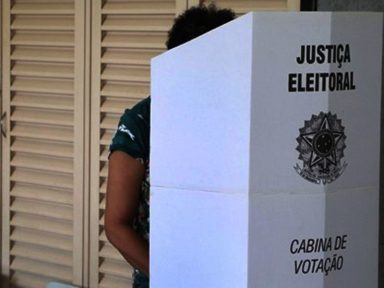 61% não votam em candidato que promete impunidade a Bolsonaro, mostra Datafolha