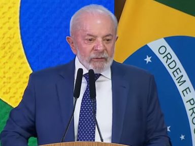“O mundo está ávido para negociar com o Brasil”, diz Lula ao lançar plano de defesa do país