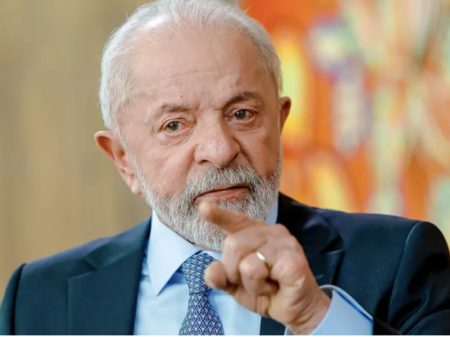 Lula critica olho gordo de Trump e diz que PIX é “patrimônio nacional”