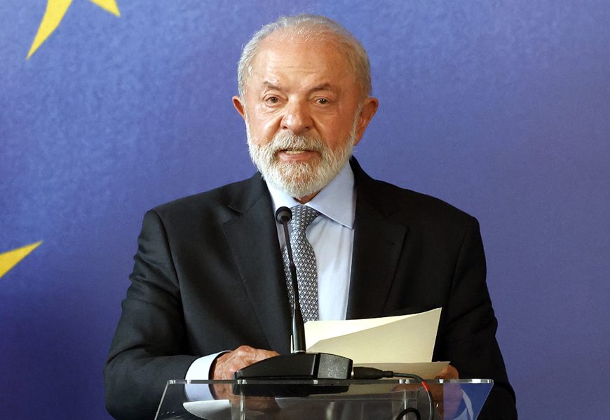 Sancionada por Lula, entra em vigor lei que endurece penas para roubos de celulares e golpes digitais