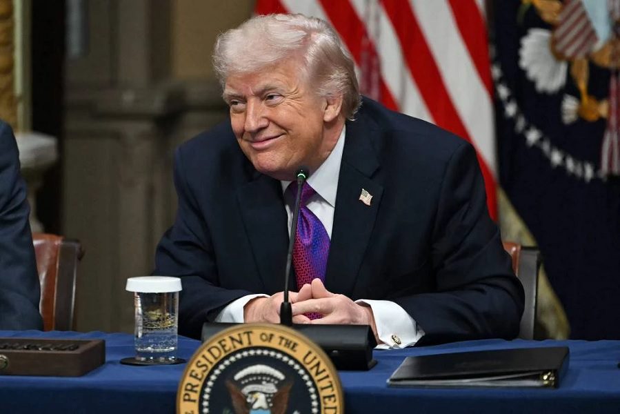 Trump embolsa US$ 2,2 bi, em um ano, com golpes via criptomoedas